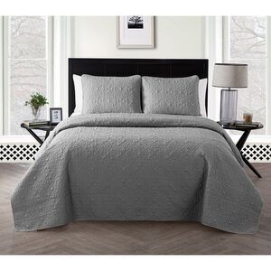 VCNY -  Home Caroline Embossed Floral Quilt Set - Gre Gray